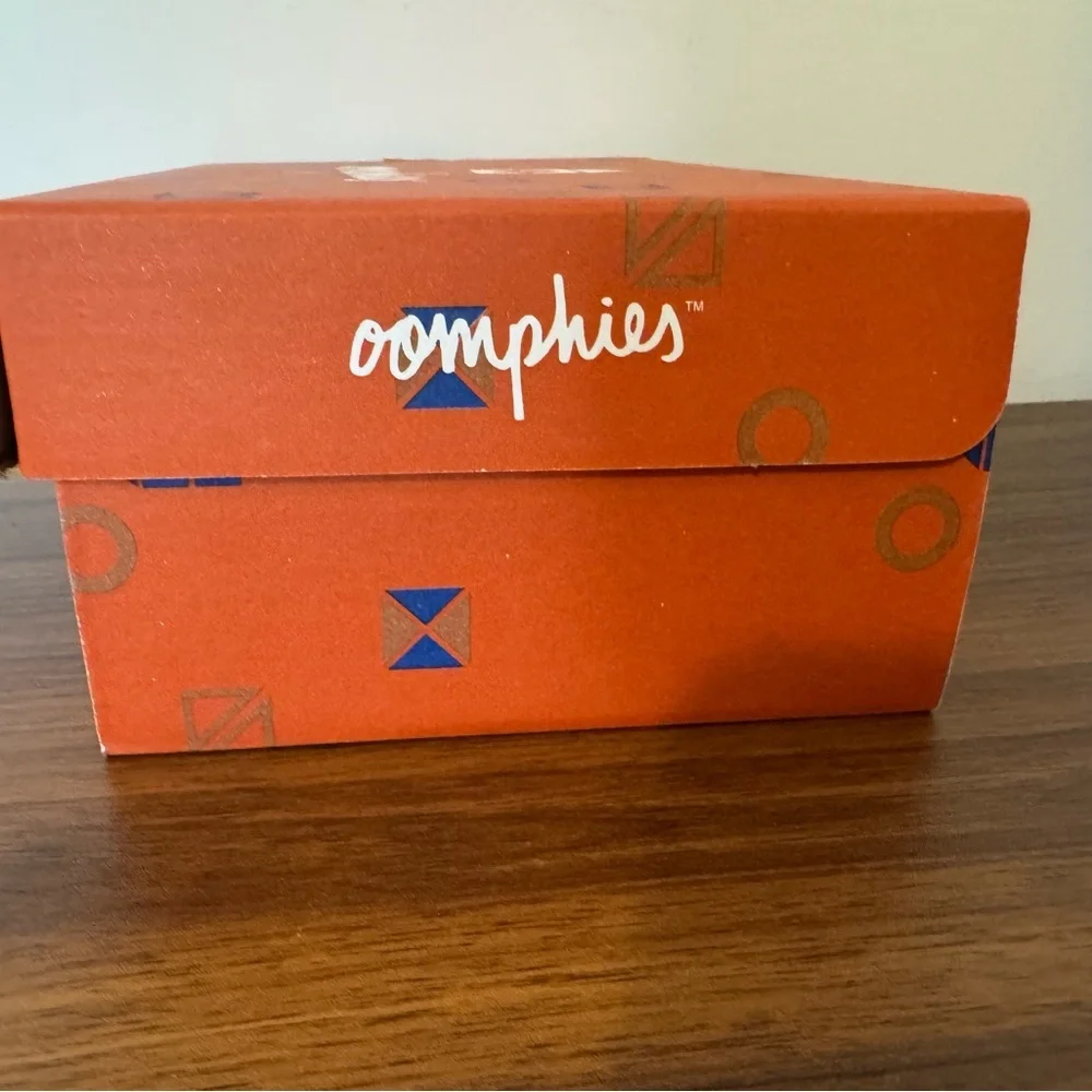 Oomphies Jax Black Boy Size 6c Shoes Toddler Sneakers New with Box Never Worn